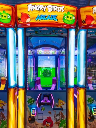 Portada de Angry Birds Arcade