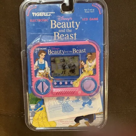 Portada de Disney’s Beauty and the Beast