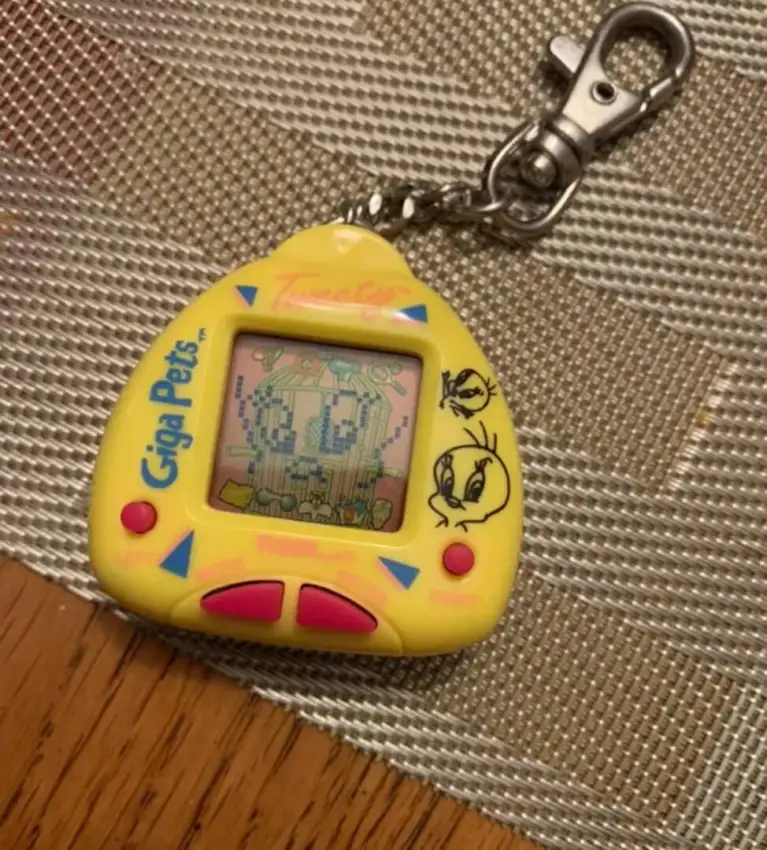 Giga Pets: Looney Tunes – Tweety