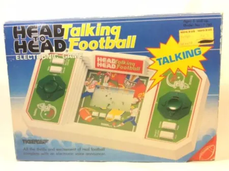 Portada de Head to Head Talking Football