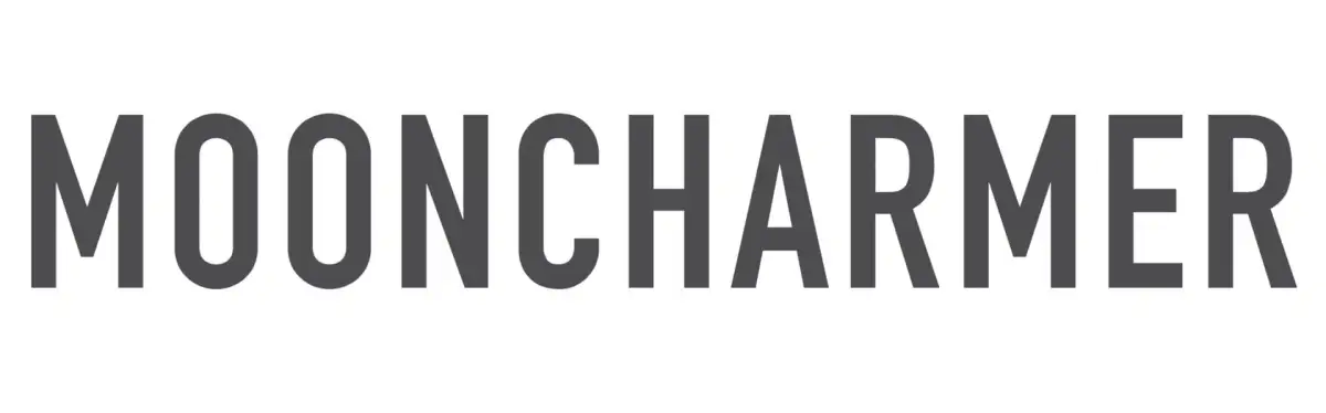 Portada de Mooncharmer