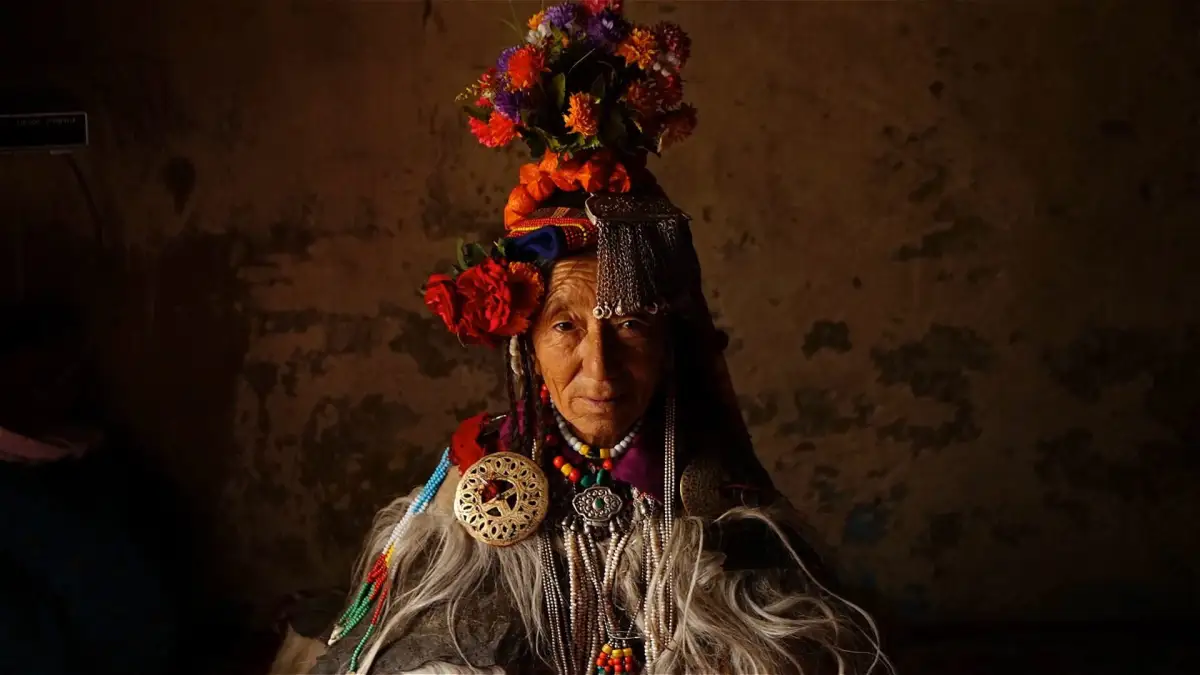 Ona: A Mystical Art Experience